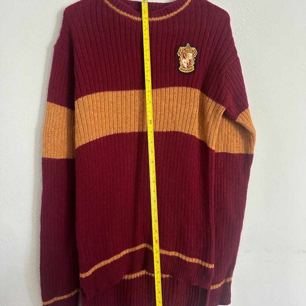 Harry Potter Gryffindor Quidditch Sweater 100%Lambswool Made in Scotland Youth M - Picture 3 of 9